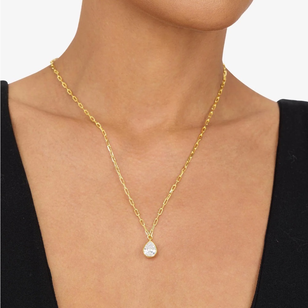 ๐ Spring break SALE Melinda Maria Necklace Gold|White Diamondettes - Picture 3 of 3